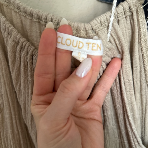 Tan mini dress! - Picture 3 of 3